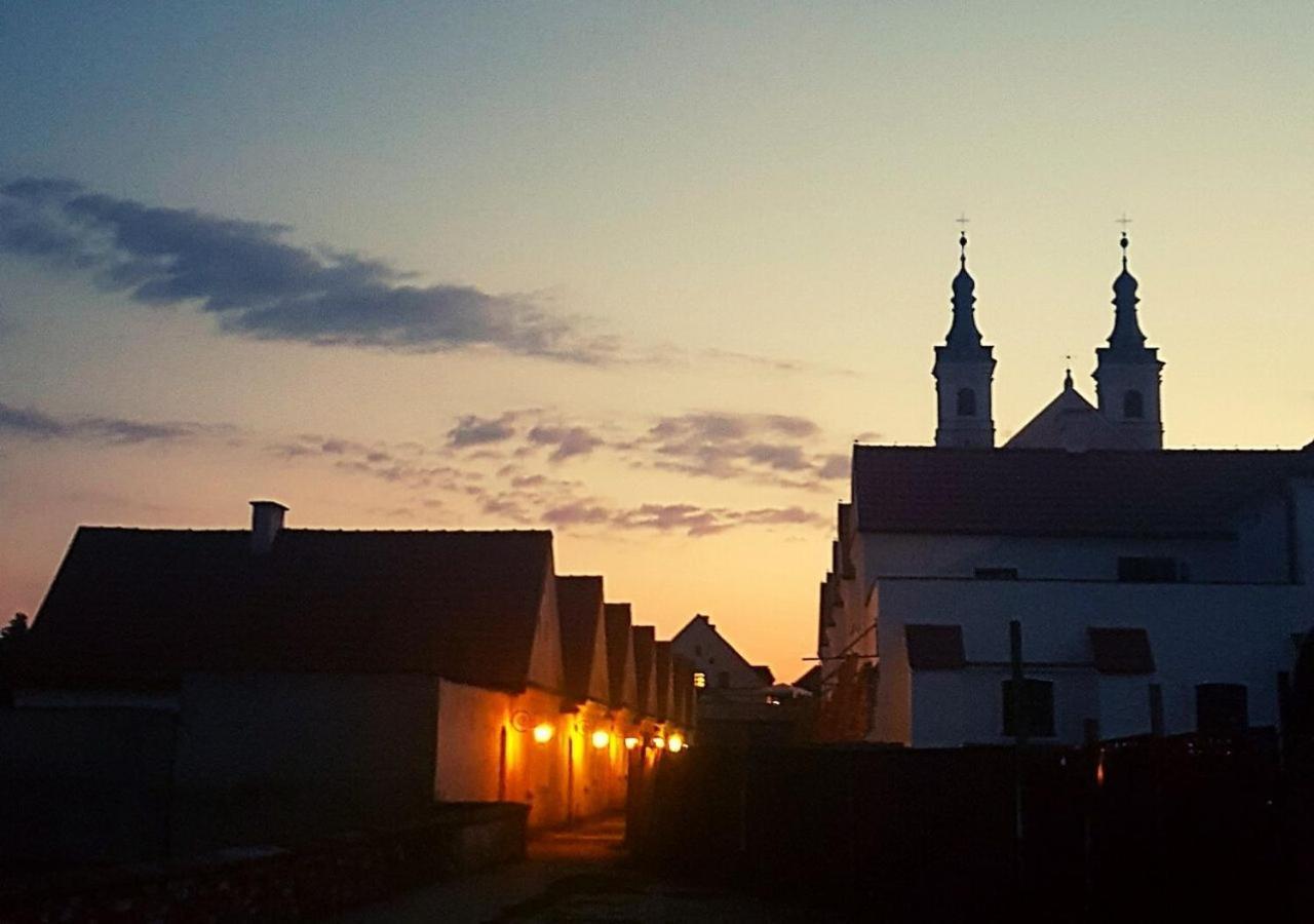 Pokamedulski Klasztor W Wigrach ビグリ エクステリア 写真